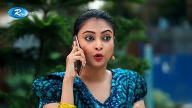 এই কথা আর একবার তুমি মুখে আনো না, তোমার ঐ মুখে আমি ঝামা ঘষা দিমু