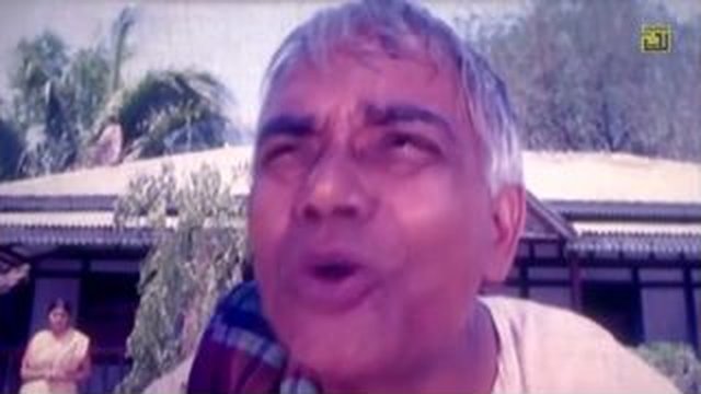 আহা চুপ করে আছো কেনো