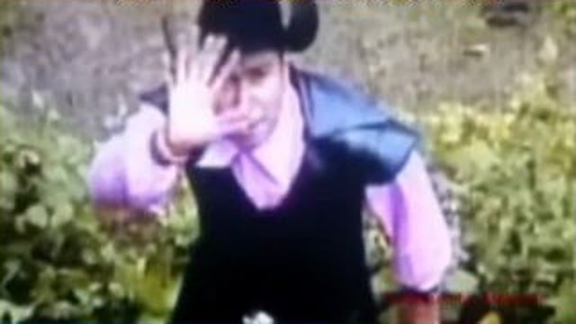 না না আমি যাবো না